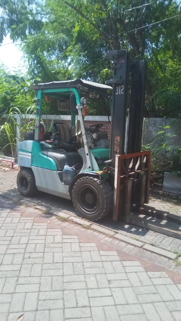 Forklift Harian Bringin Sambikerep