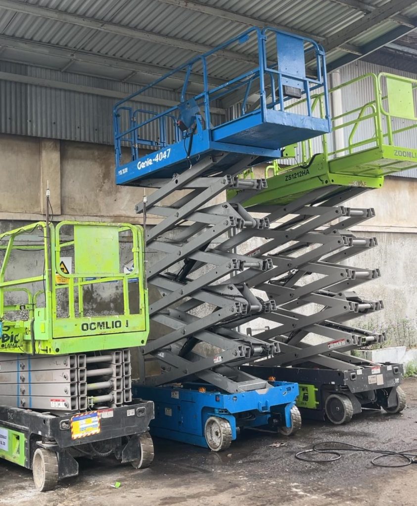 Sewa Scissor Lift Pasuruan Bulanan